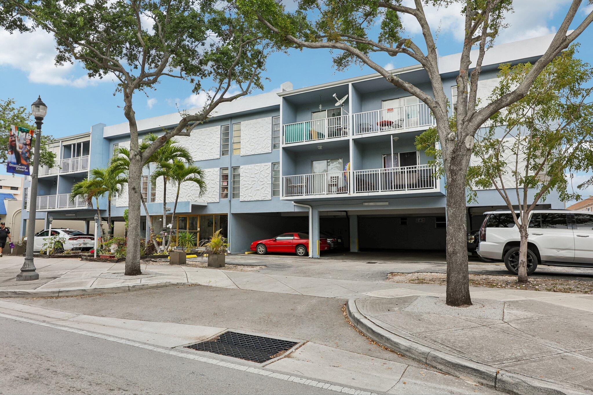 1735 NE 164th Street E104, North Miami Beach, FL 33162, North Miami Beach