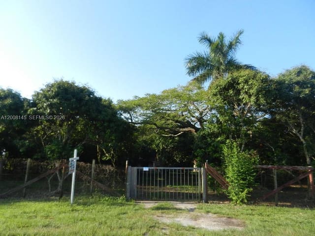 18950 SW 240th Street, Homestead, FL 33031