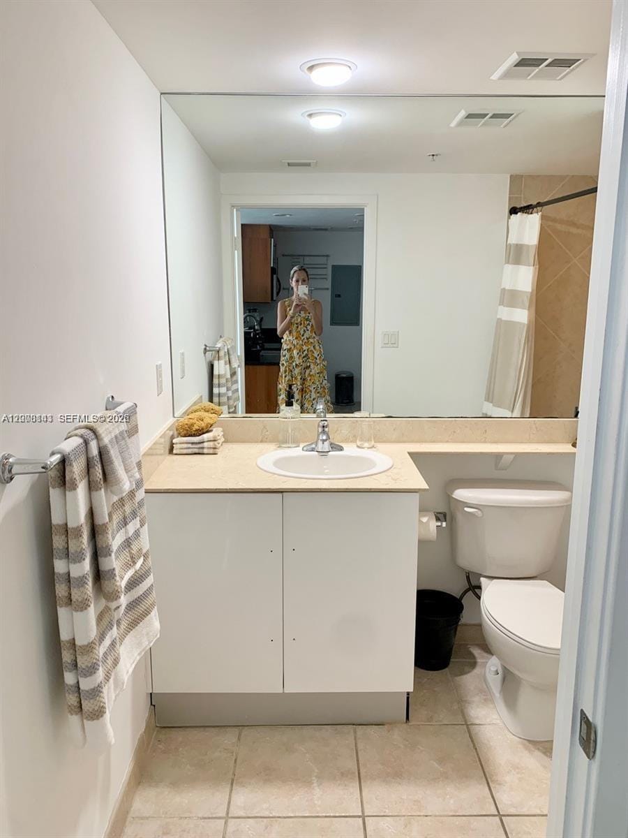 335 S Biscayne Boulevard 1106, Miami, FL 33131 photo 20