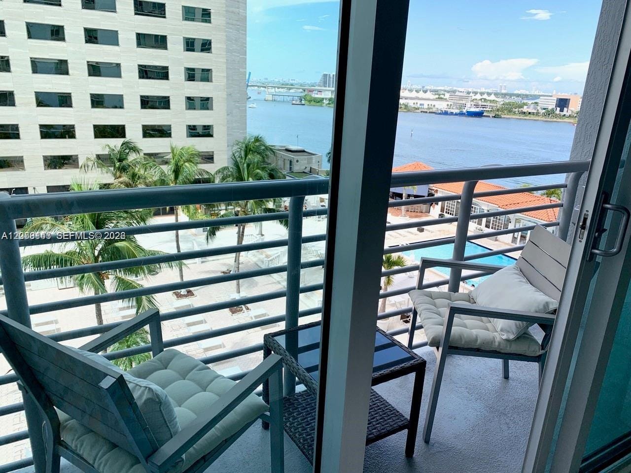 335 S Biscayne Boulevard 1106 — photo 3