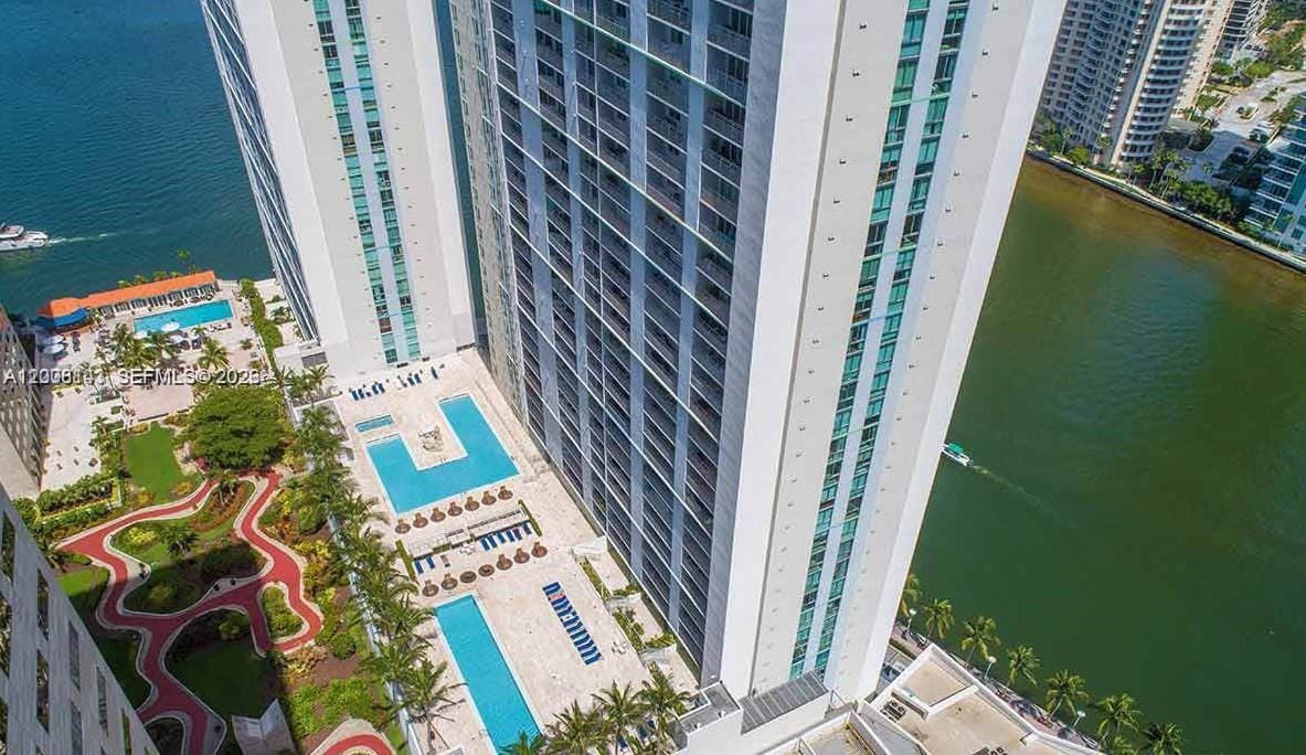 335 S Biscayne Boulevard 1106, Miami, FL 33131 photo 22