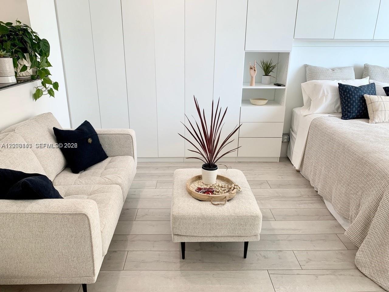 335 S Biscayne Boulevard 1106 — photo 5
