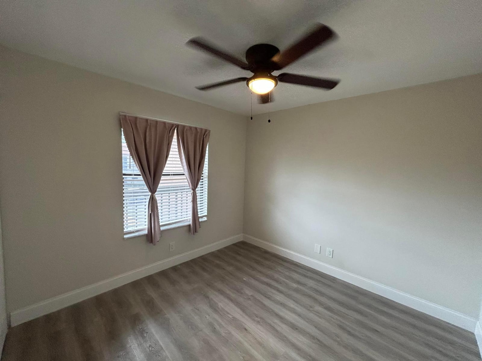 21906 Lake Forest Circle APT 205 — photo 6