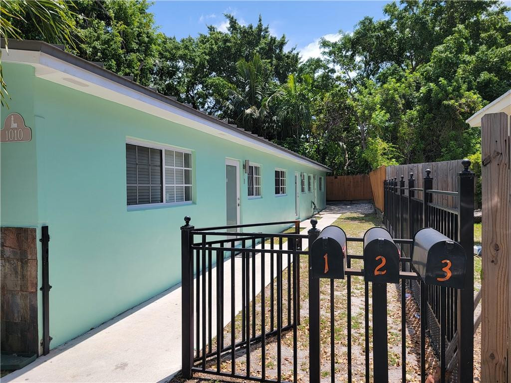 1010 NW 3rd Avenue, Hallandale Beach, FL 33009, Hallandale Beach