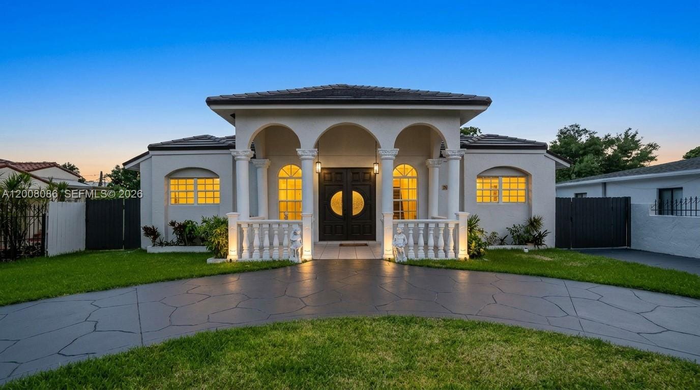 2850 NW 5th Street, Miami, FL 33125