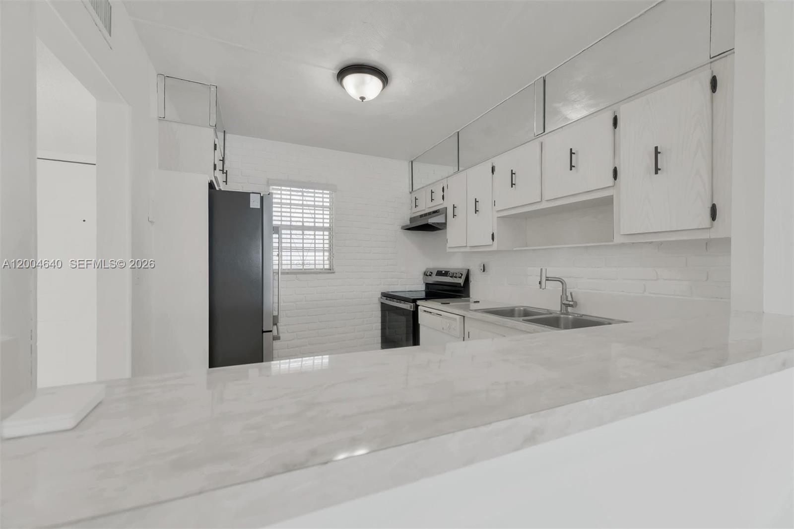 220 SW 9th Avenue 501, Hallandale Beach, FL 33009 photo 22