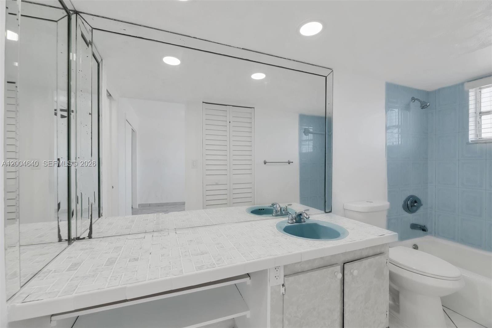 220 SW 9th Avenue 501, Hallandale Beach, FL 33009 photo 24