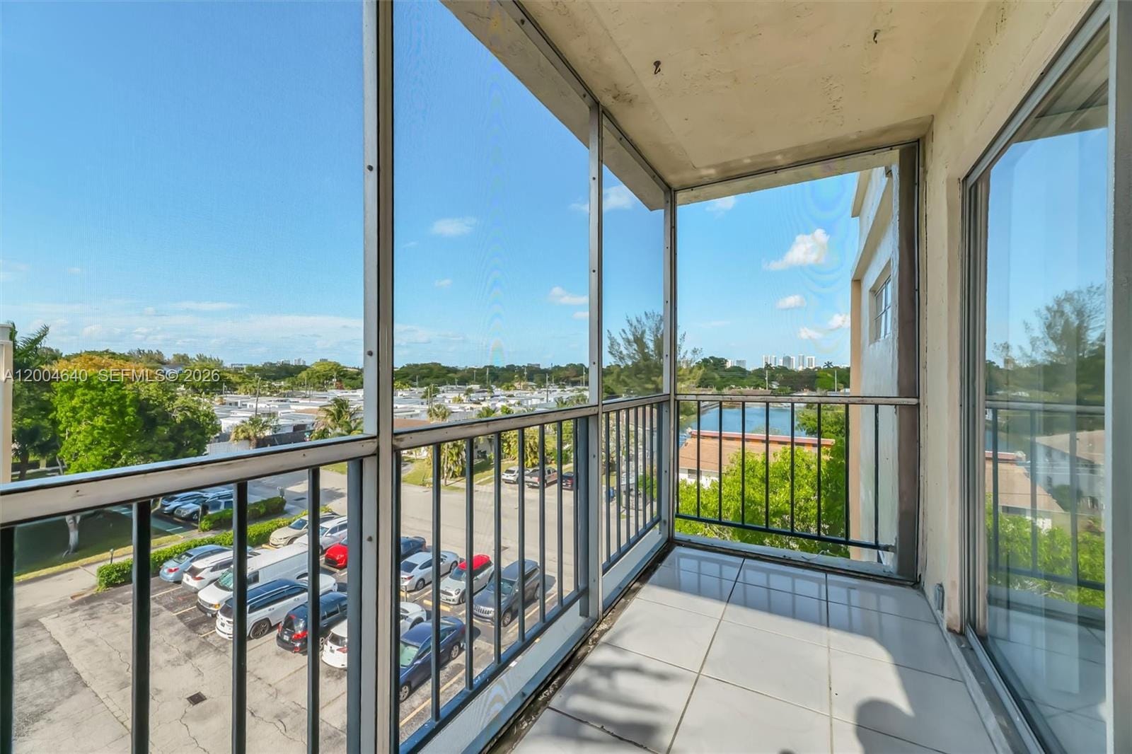220 SW 9th Avenue 501, Hallandale Beach, FL 33009 photo 7