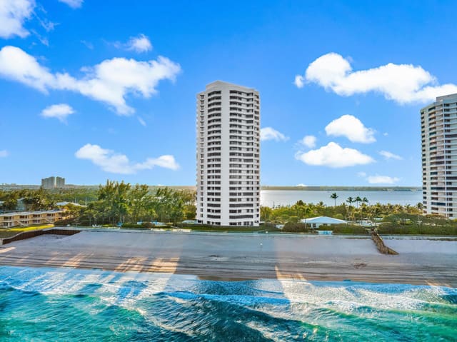 5070 N Ocean Drive 2-c, sold in Seawinds Condo, Singer Island, FL