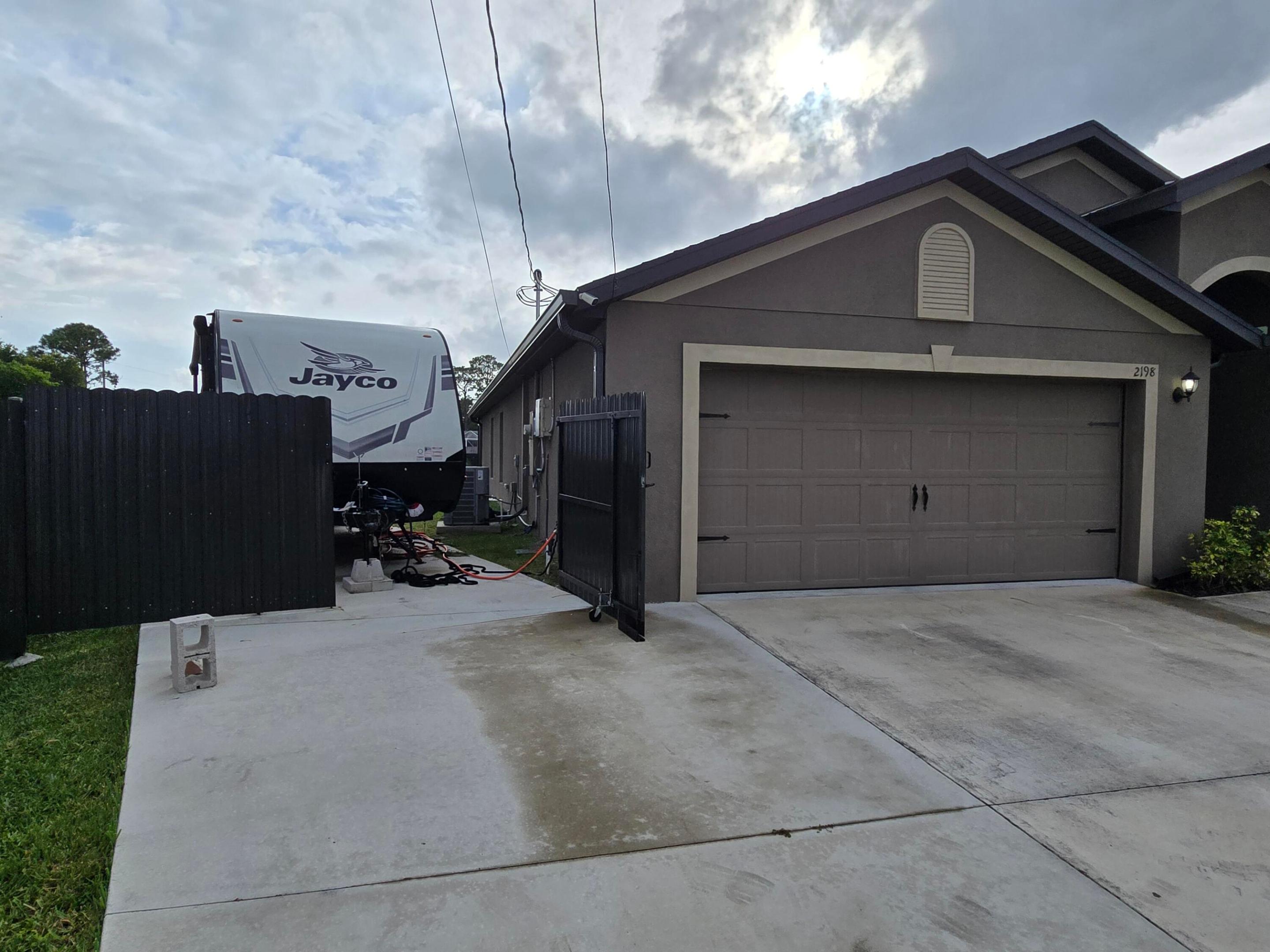 2198 SW Algiers Street — photo 9