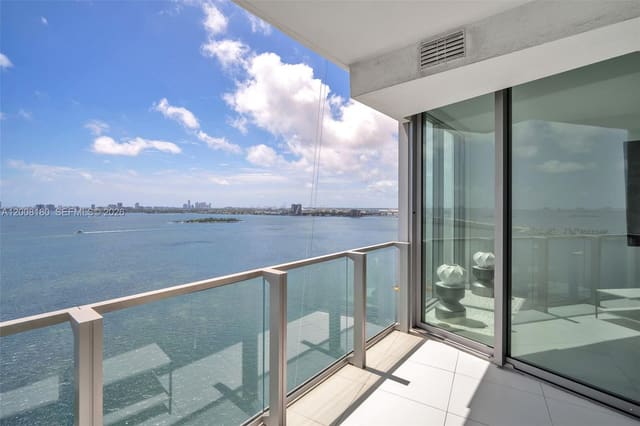 2900 NE 7th Avenue 1806, sold in Biscayne Beach Condo, Miami, FL