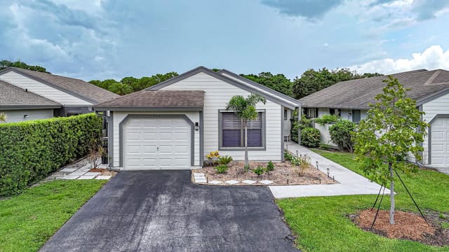 2514 Bedford Mews Drive, Wellington, FL 33414