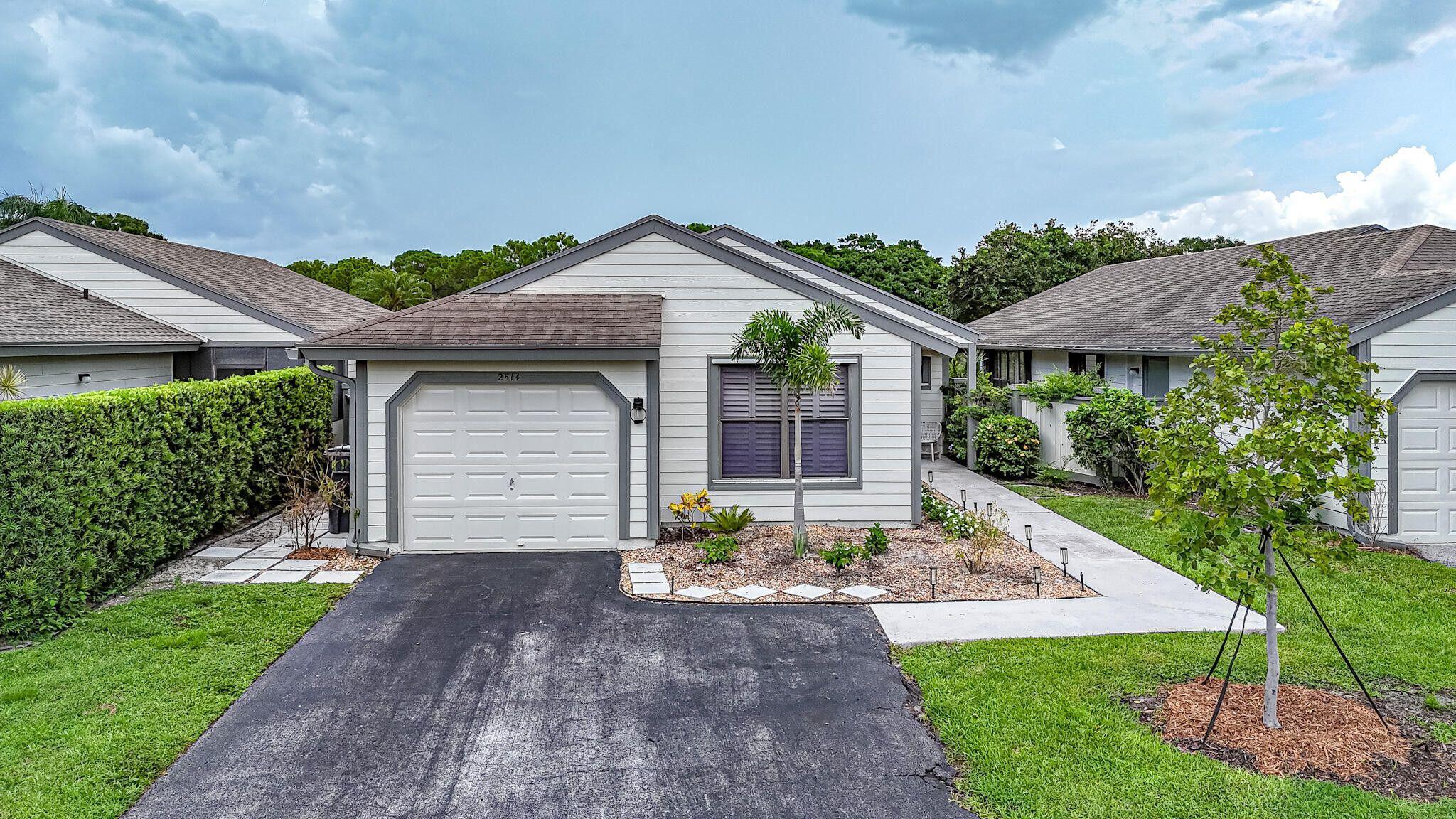 2514 Bedford Mews Drive, Wellington, FL 33414, Wellington
