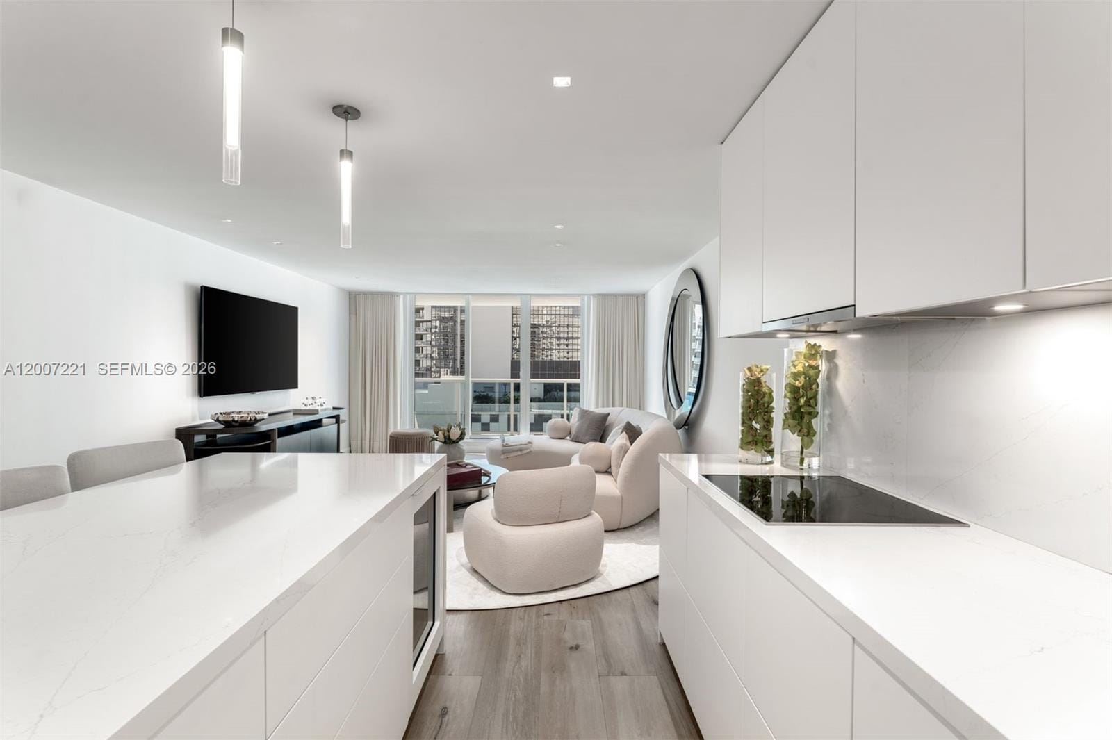 2301 Collins Avenue 902 — photo 4