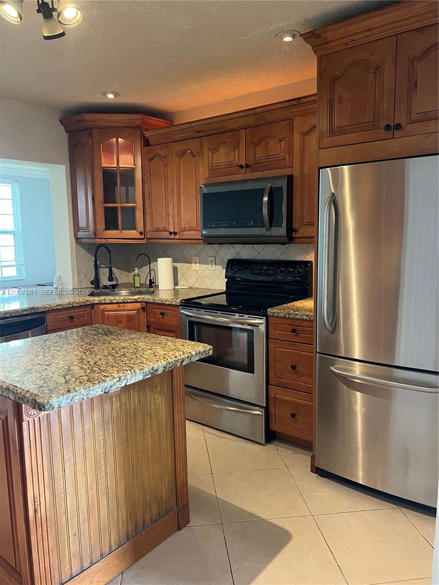6805 NW 75th Street, Tamarac, FL 33321, Tamarac