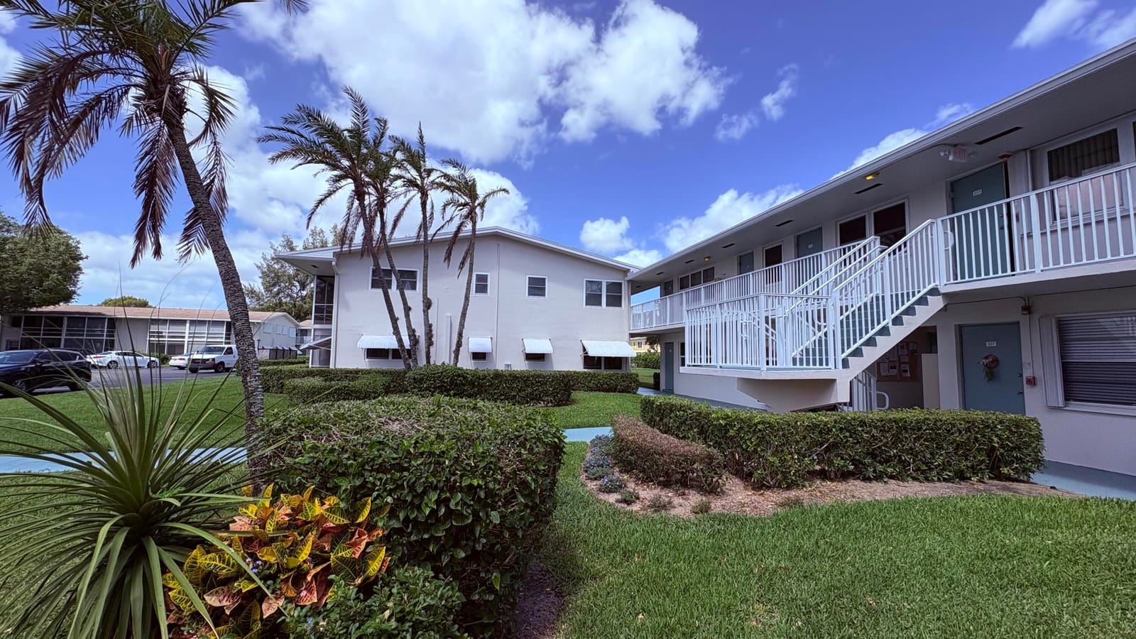 200 Horizon W 102, Boynton Beach, FL 33435 photo 2