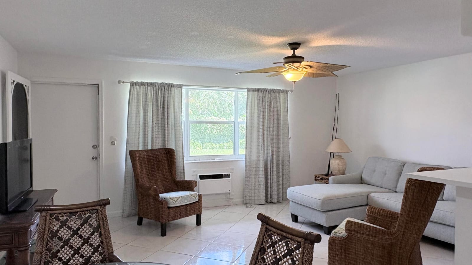 200 Horizon W 102, Boynton Beach, FL 33435 photo 4