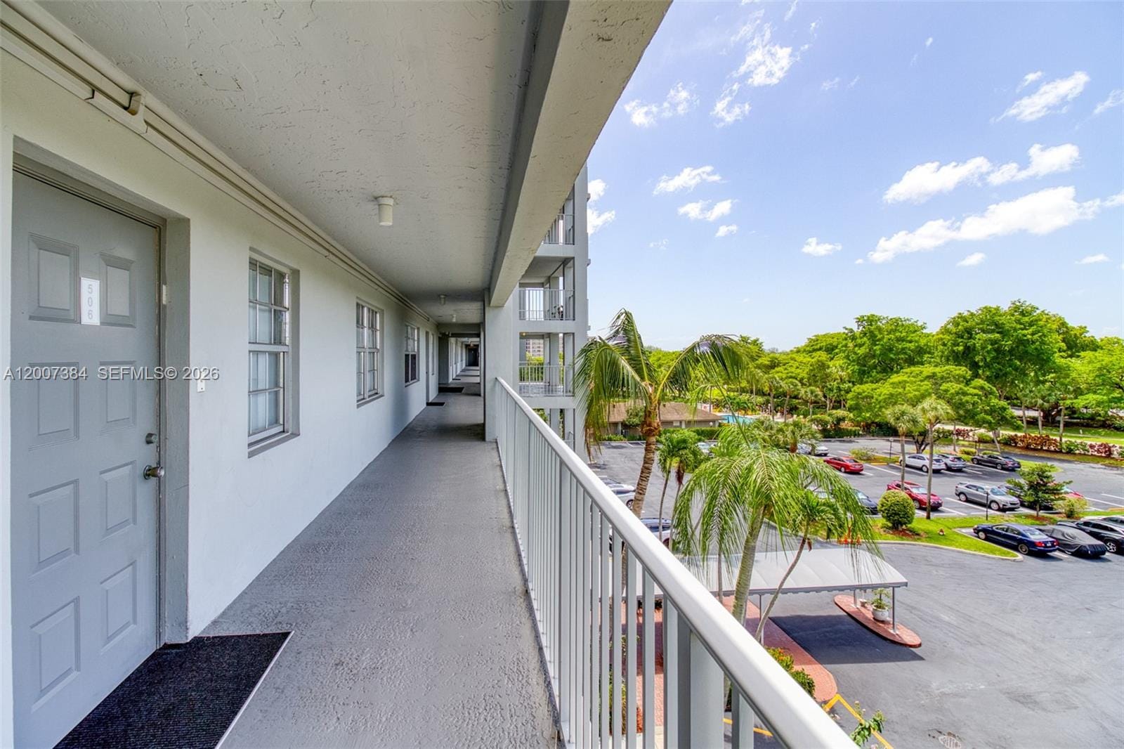 4015 W Palm Aire Drive 506 — photo 7