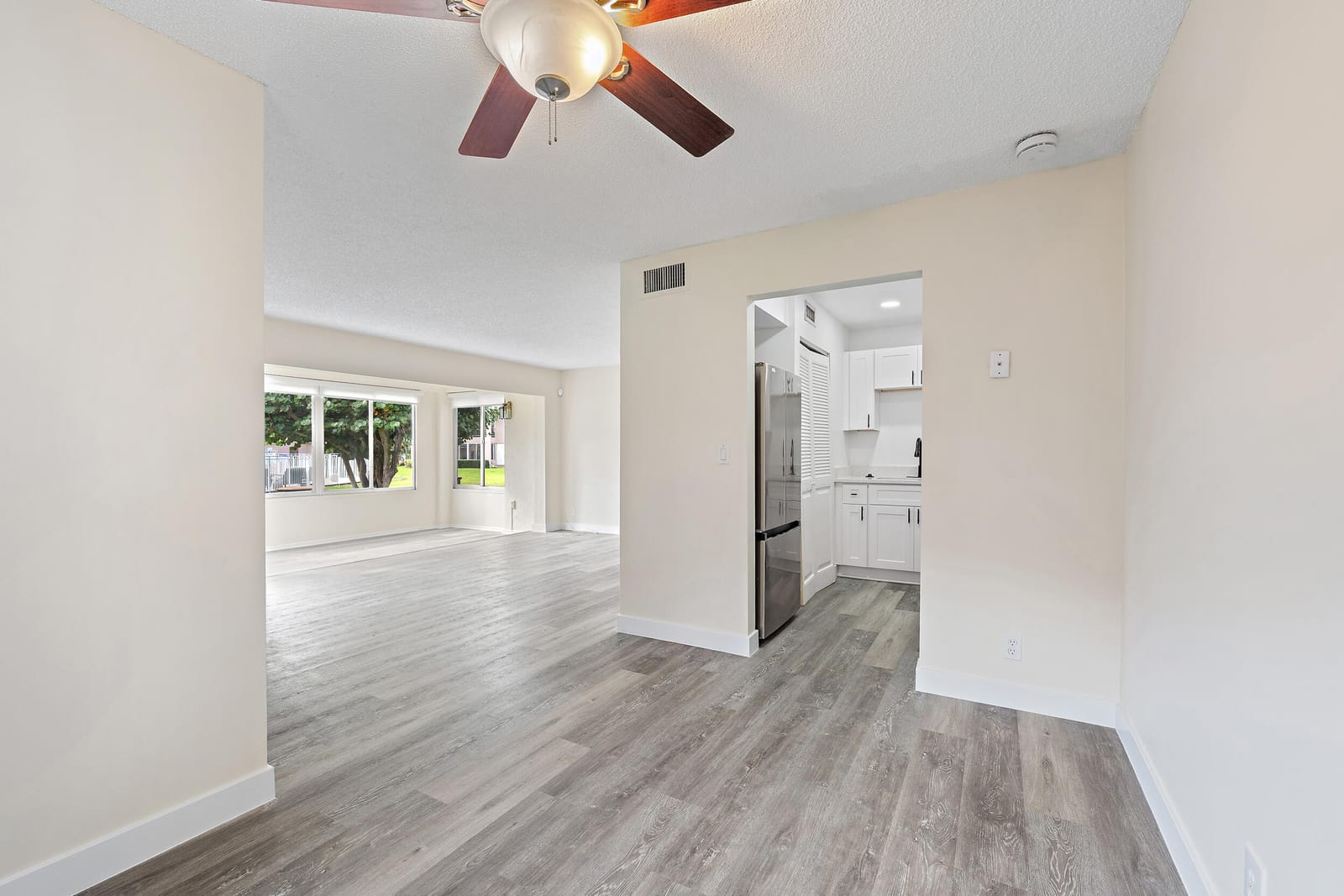 12386 Alternate A1a N7 — photo 8