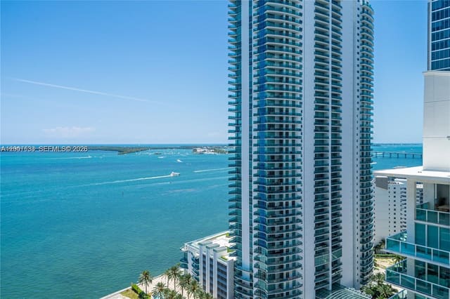 1200 Brickell Bay Drive 1907, sold in The Club At Brickell Bay, Miami, FL
