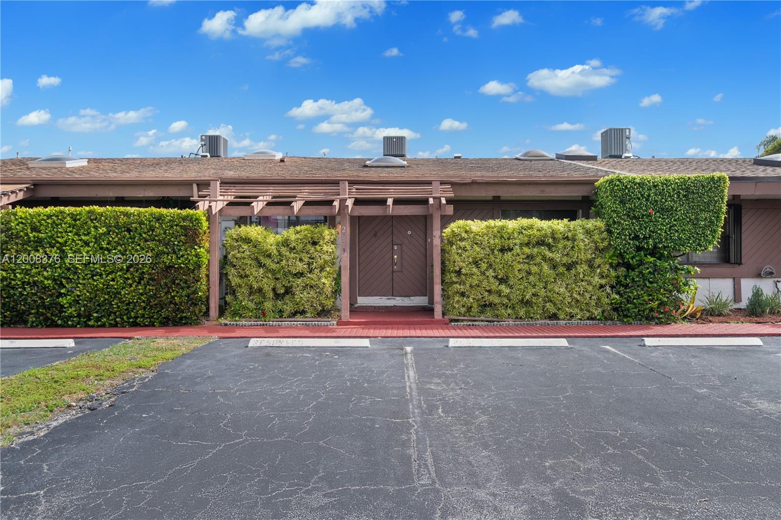 2679 S Parkview Drive, Hallandale Beach, FL 33009, Hallandale Beach