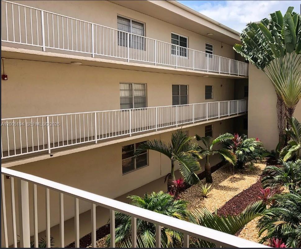 7705 SW 86th Street B211, Miami, FL 33143, Miami