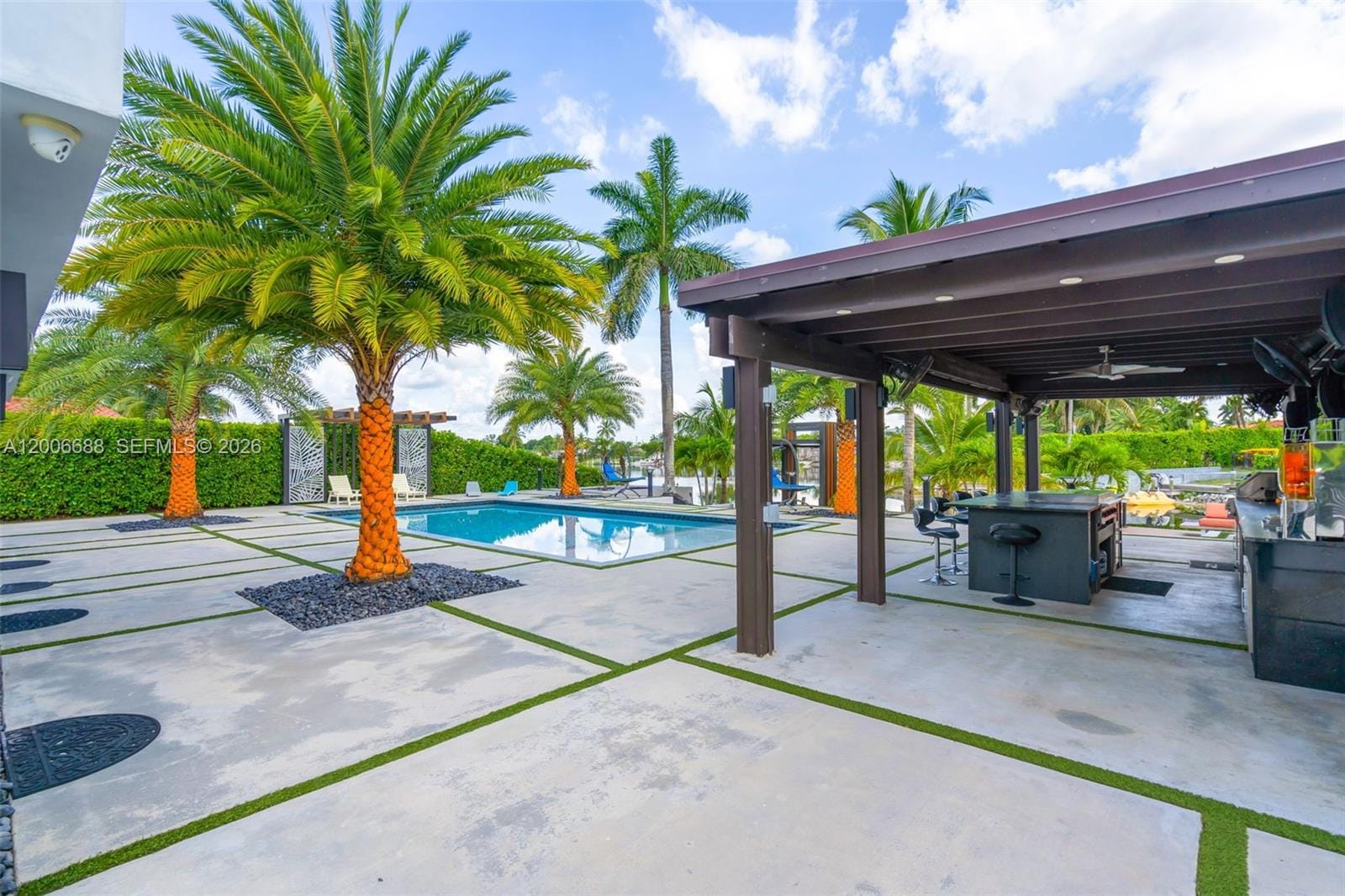 8241 NW 182nd Street, Hialeah, FL 33015 photo 29