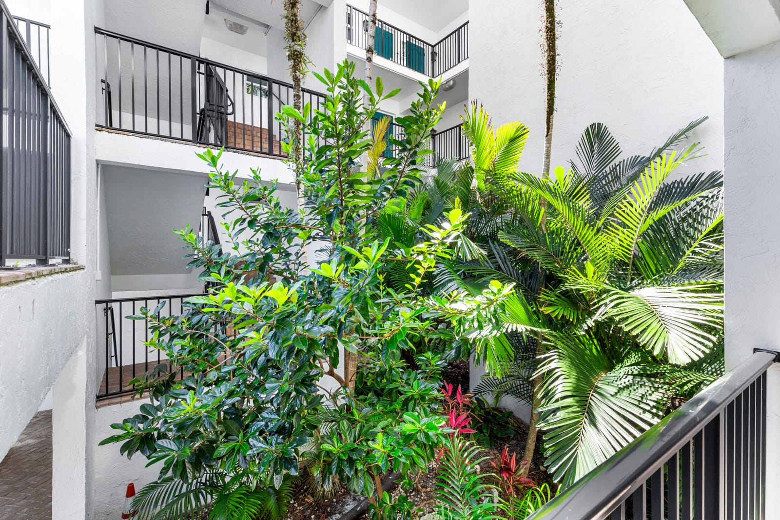 1212 SE 2nd Court 303, Fort Lauderdale, FL 33301 photo 8
