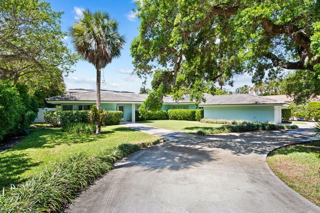1141 Banyan Road, Boca Raton, FL 33432