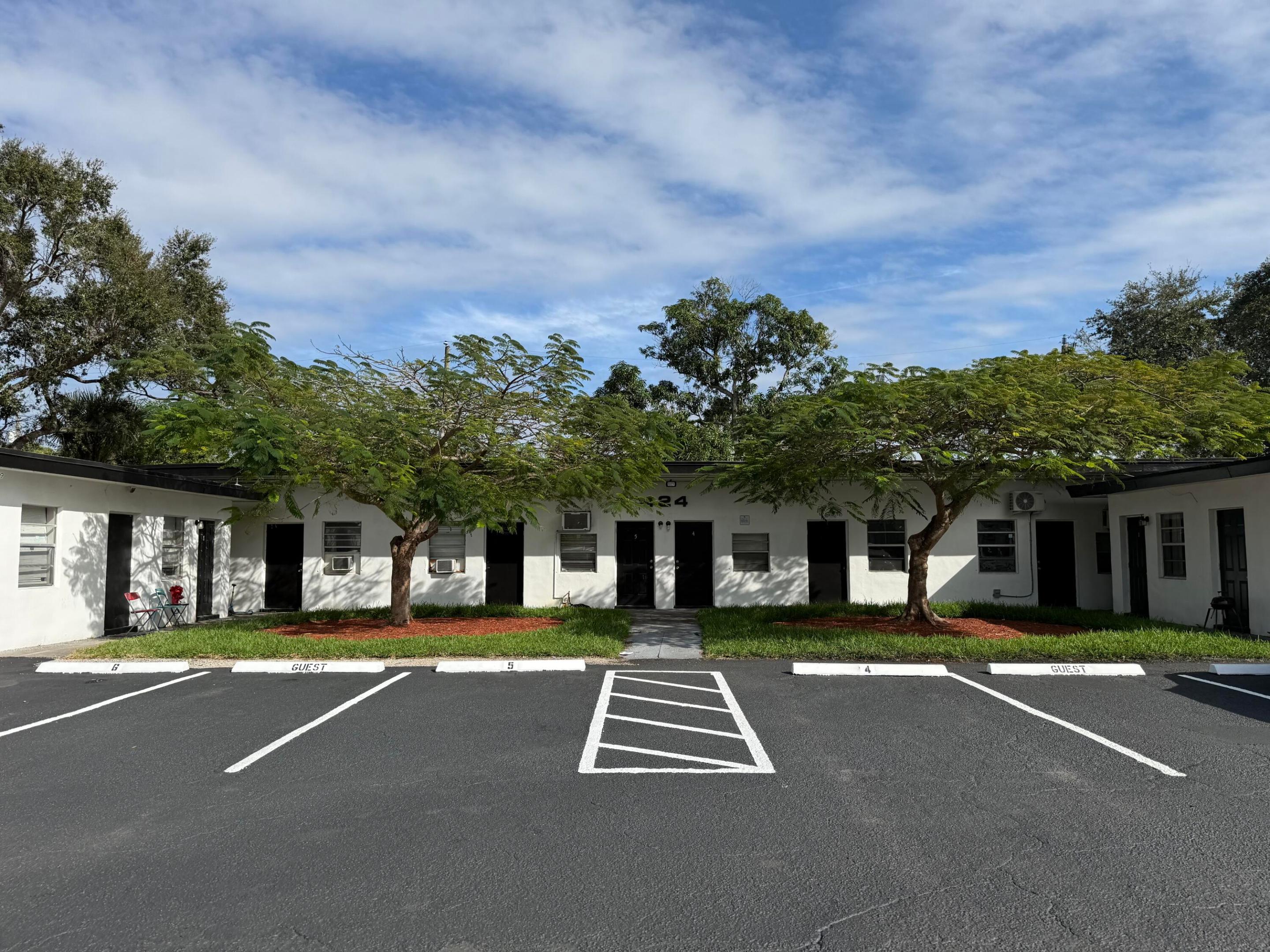 424 NW 15th Terrace, Fort Lauderdale, FL 33311, Fort Lauderdale