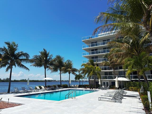 2560 S Ocean Boulevard 603, Palm Beach, FL 33480, Palm Beach