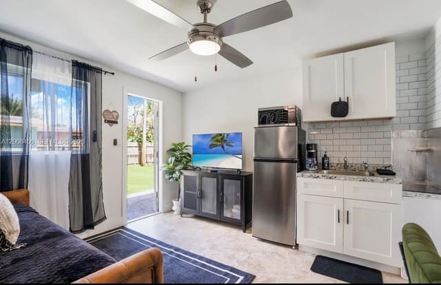 919 NW 13th Street A, Fort Lauderdale, FL 33311
