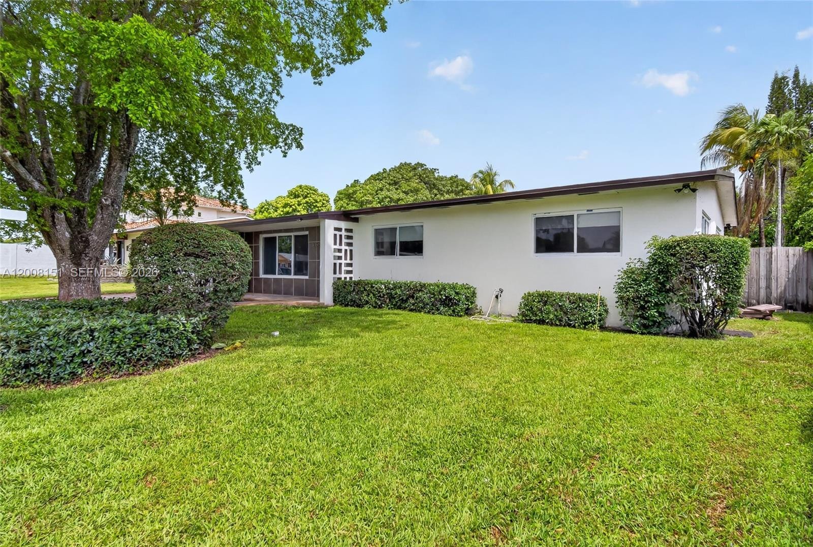 1155 NE 184th Street, Miami, FL 33179 photo 2