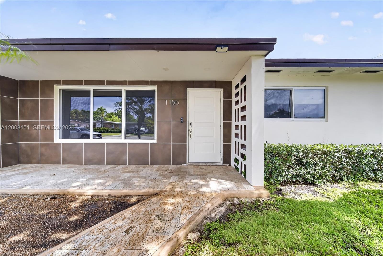 1155 NE 184th Street, Miami, FL 33179 photo 4