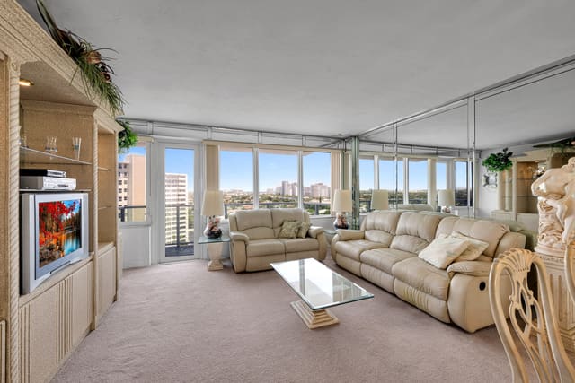 3233 NE 34th Street 1406, Fort Lauderdale, FL 33308