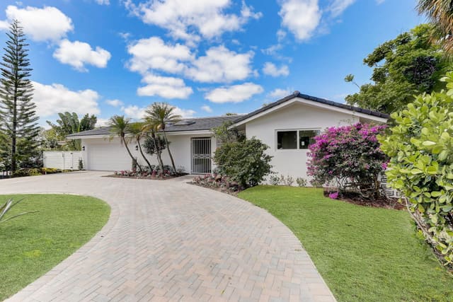 5591 NE 29th Avenue, The Landings, Fort Lauderdale, FL