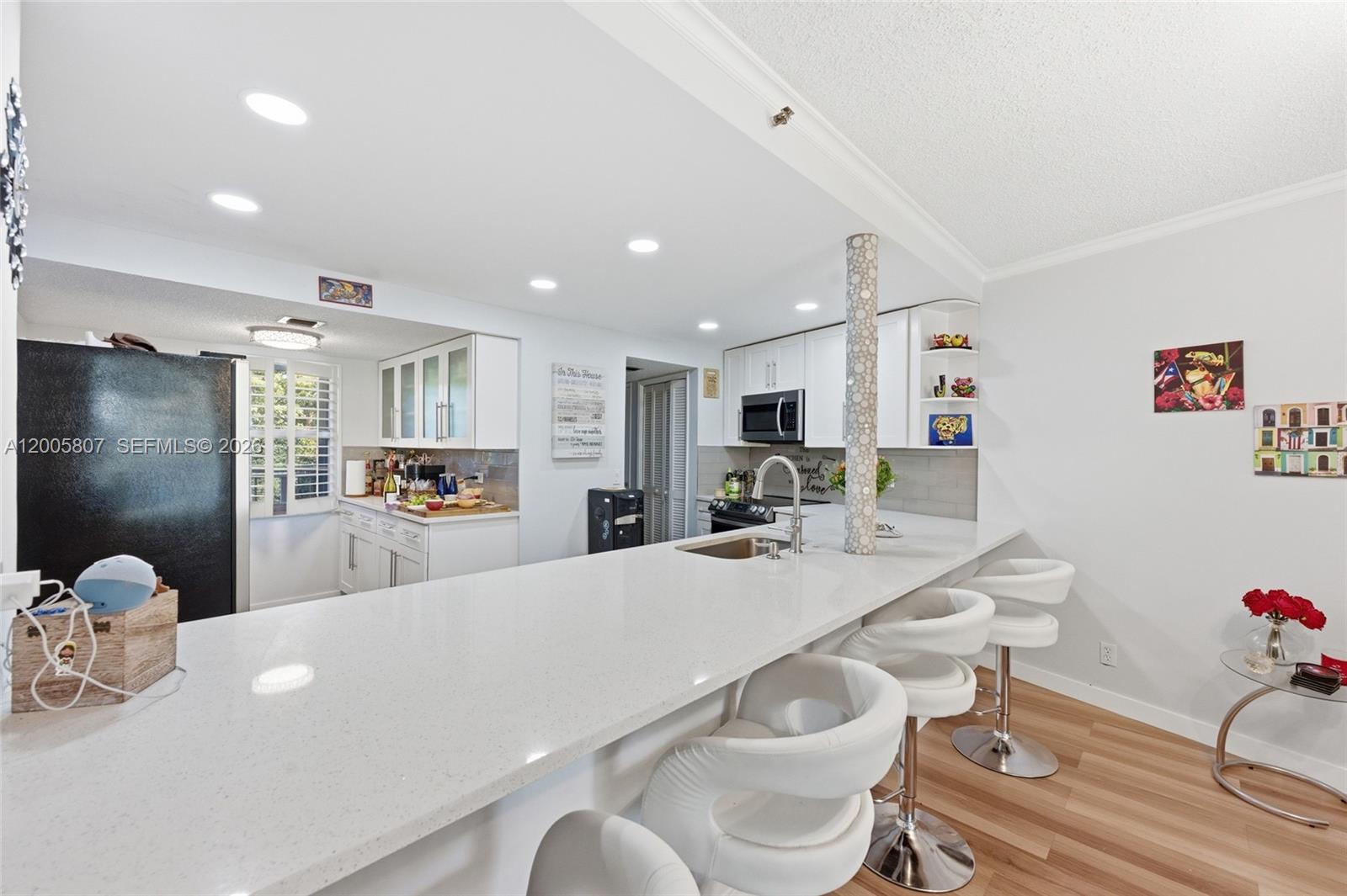 625 Oaks Drive 304 — photo 11