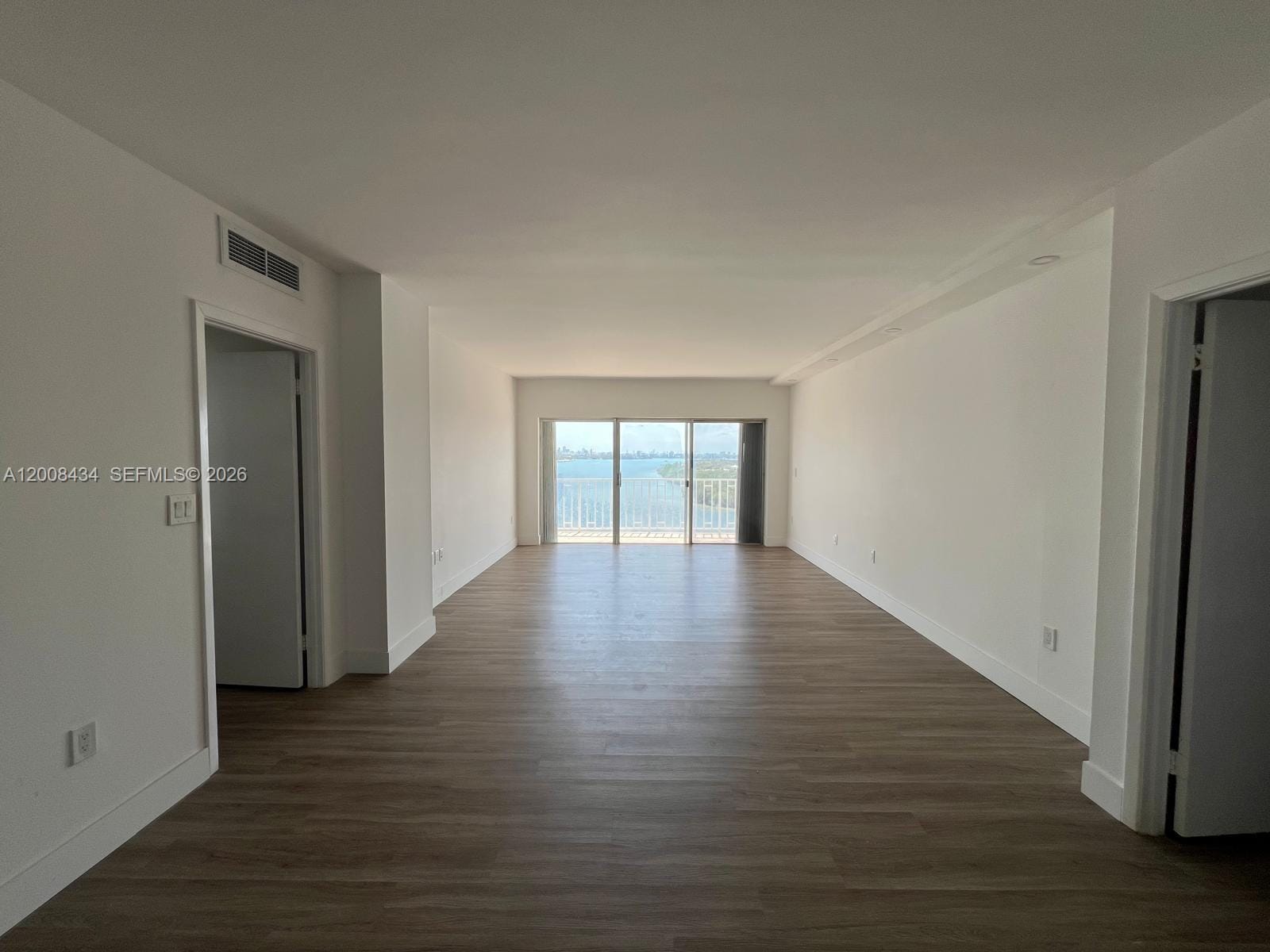 500 Bayview Drive 1120, Sunny Isles Beach, FL 33160 photo 13