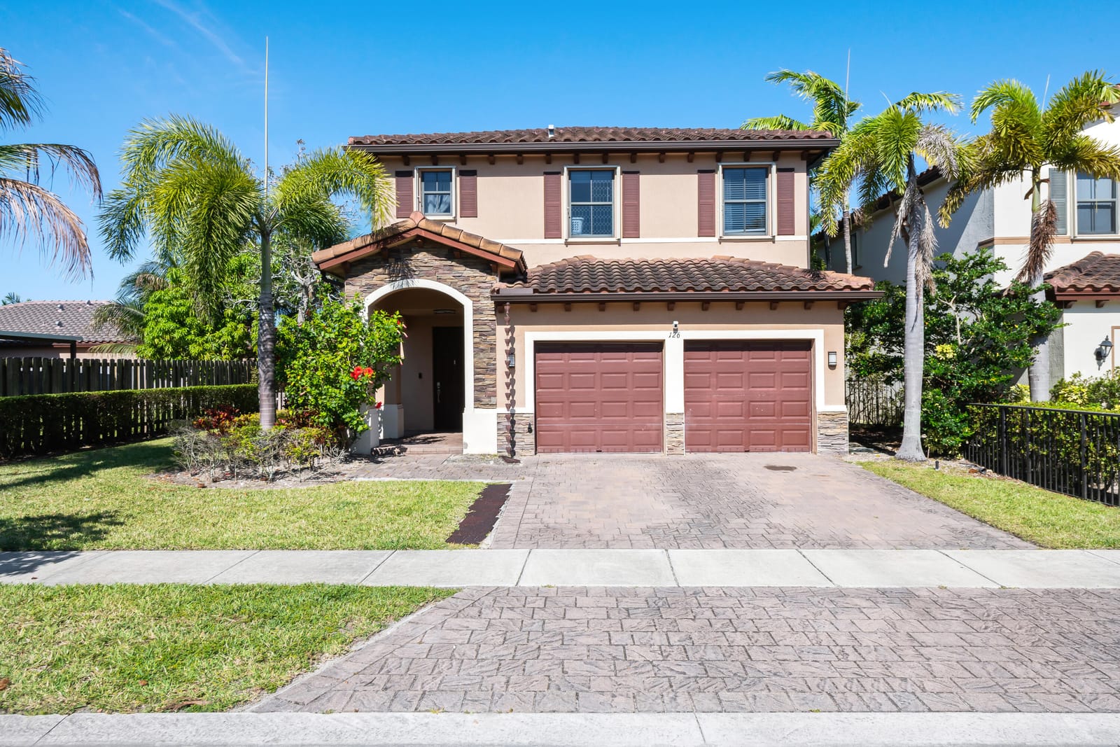 126 NE 27th Terrace, Homestead, FL 33033 photo 2