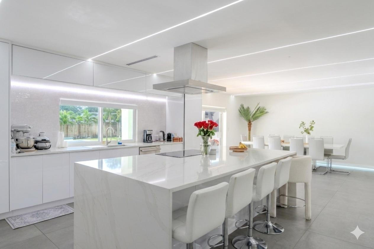 7520 NW 8th Court, Plantation, FL 33317, Plantation