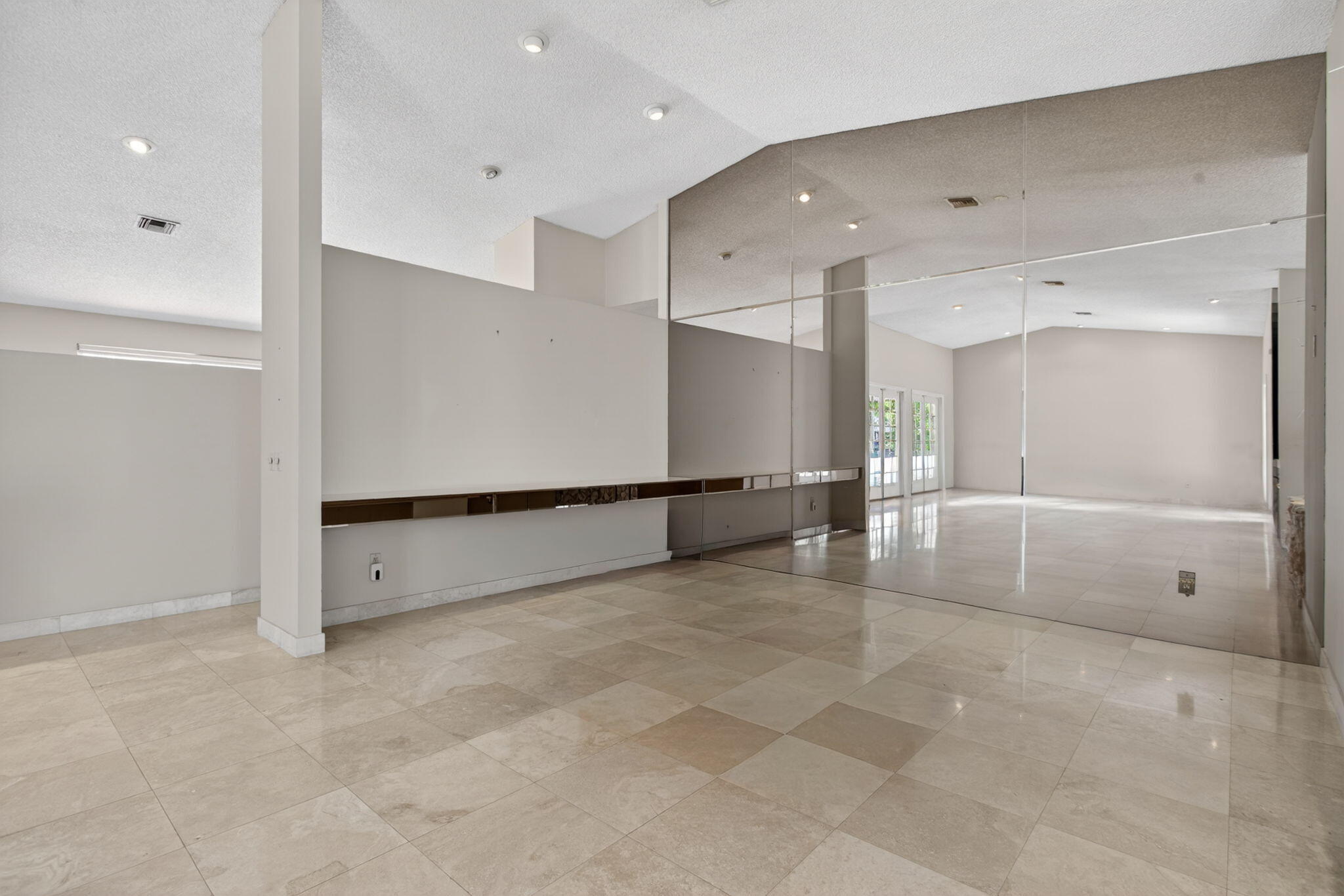 8725 Banyan Court, Tamarac, FL 33321 photo 27