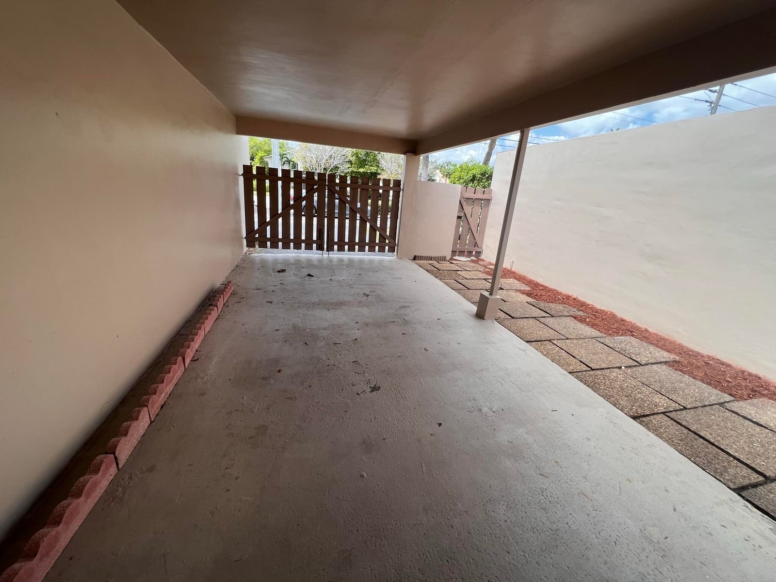 3177 Coral Springs Drive 0 — photo 4