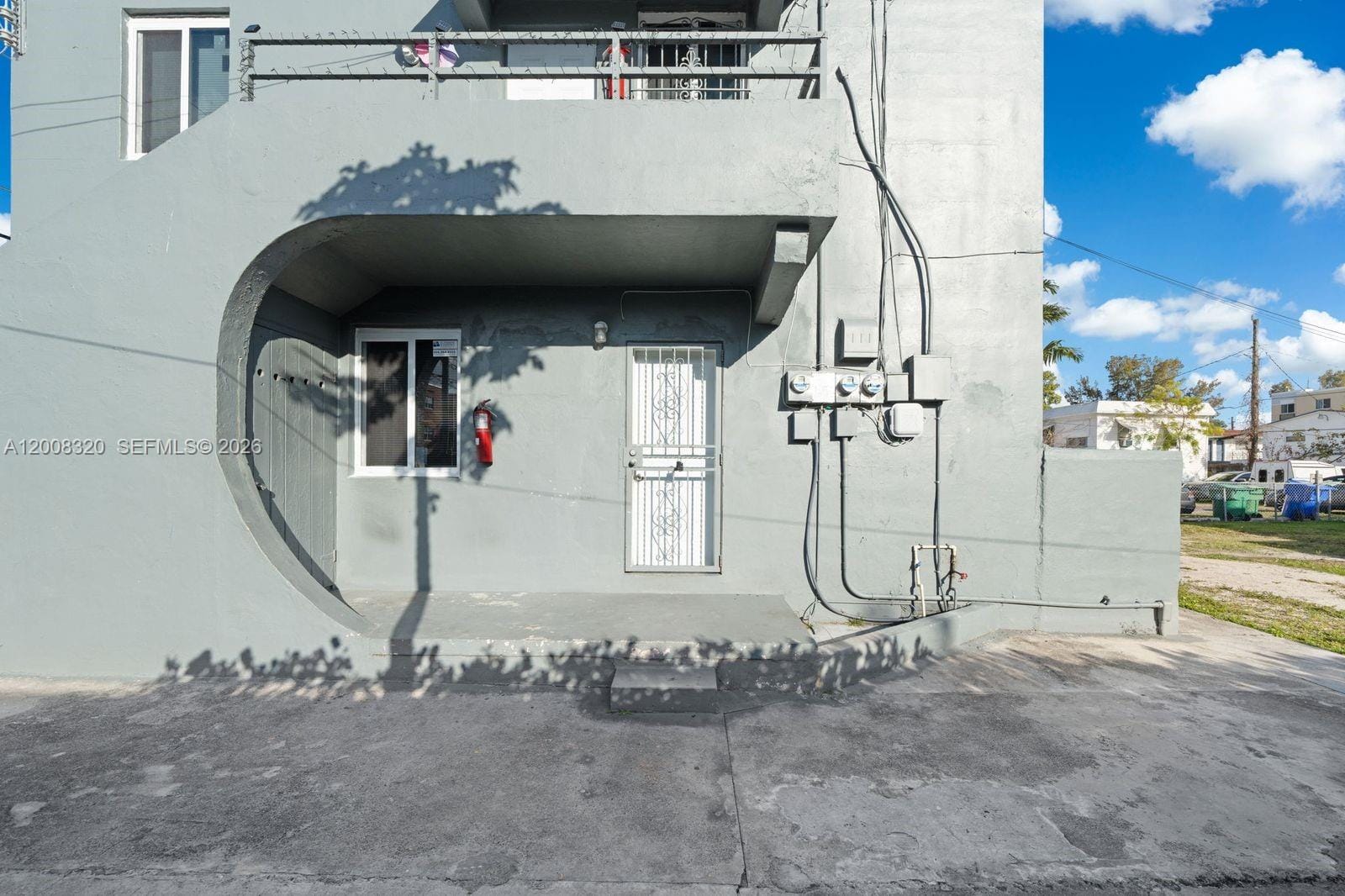 842 SW 3rd Street — photo 3