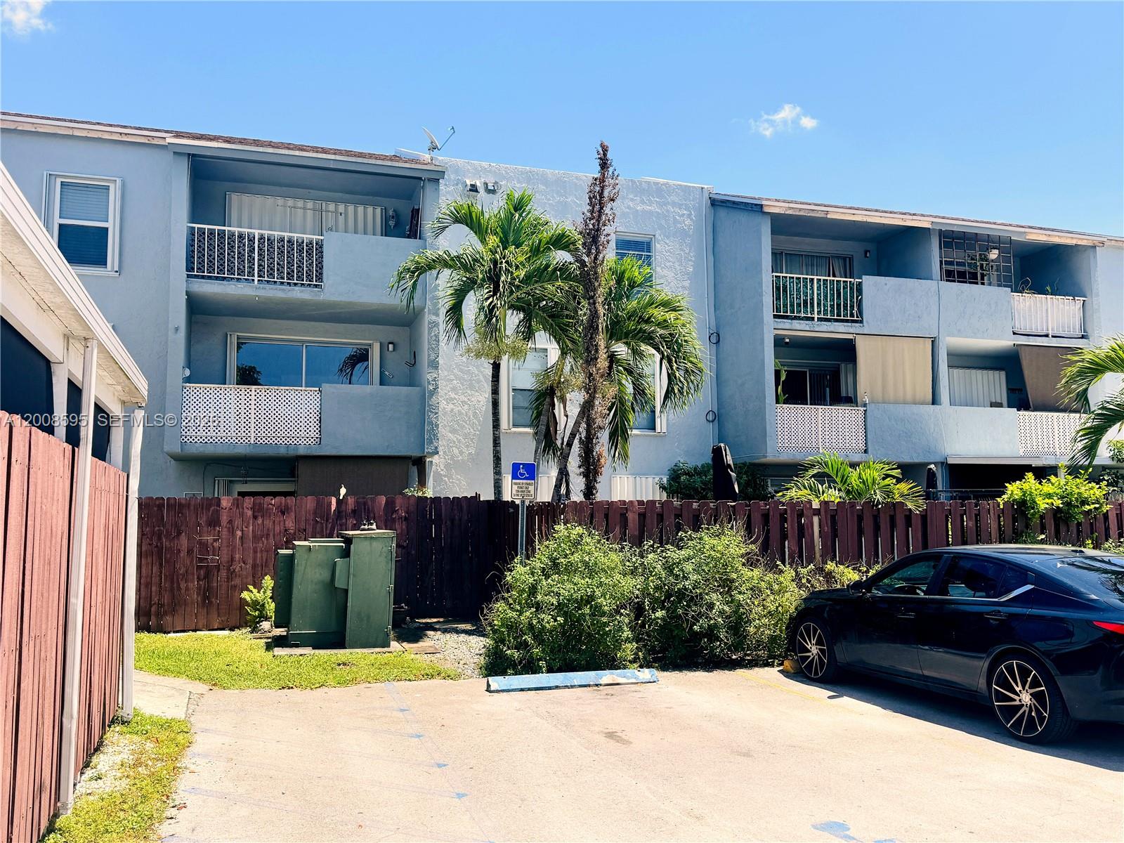 6095 W 18th Avenue S219, Hialeah, FL 33012, Hialeah