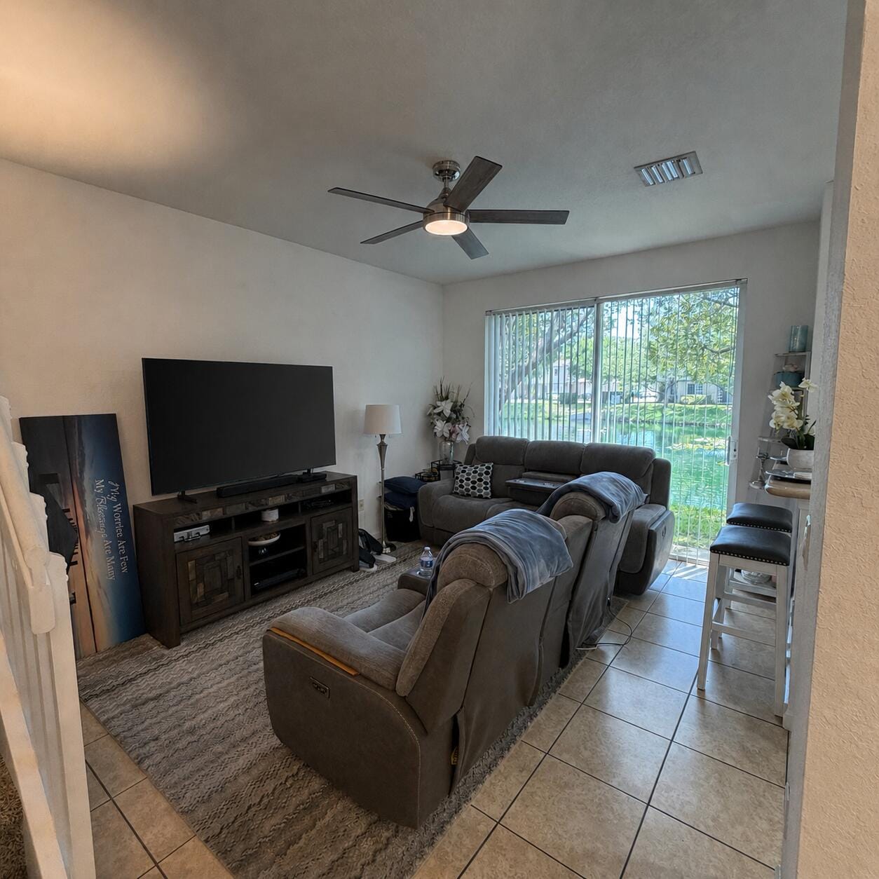 976 Abaco Lane, Riviera Beach, FL 33404 photo 9