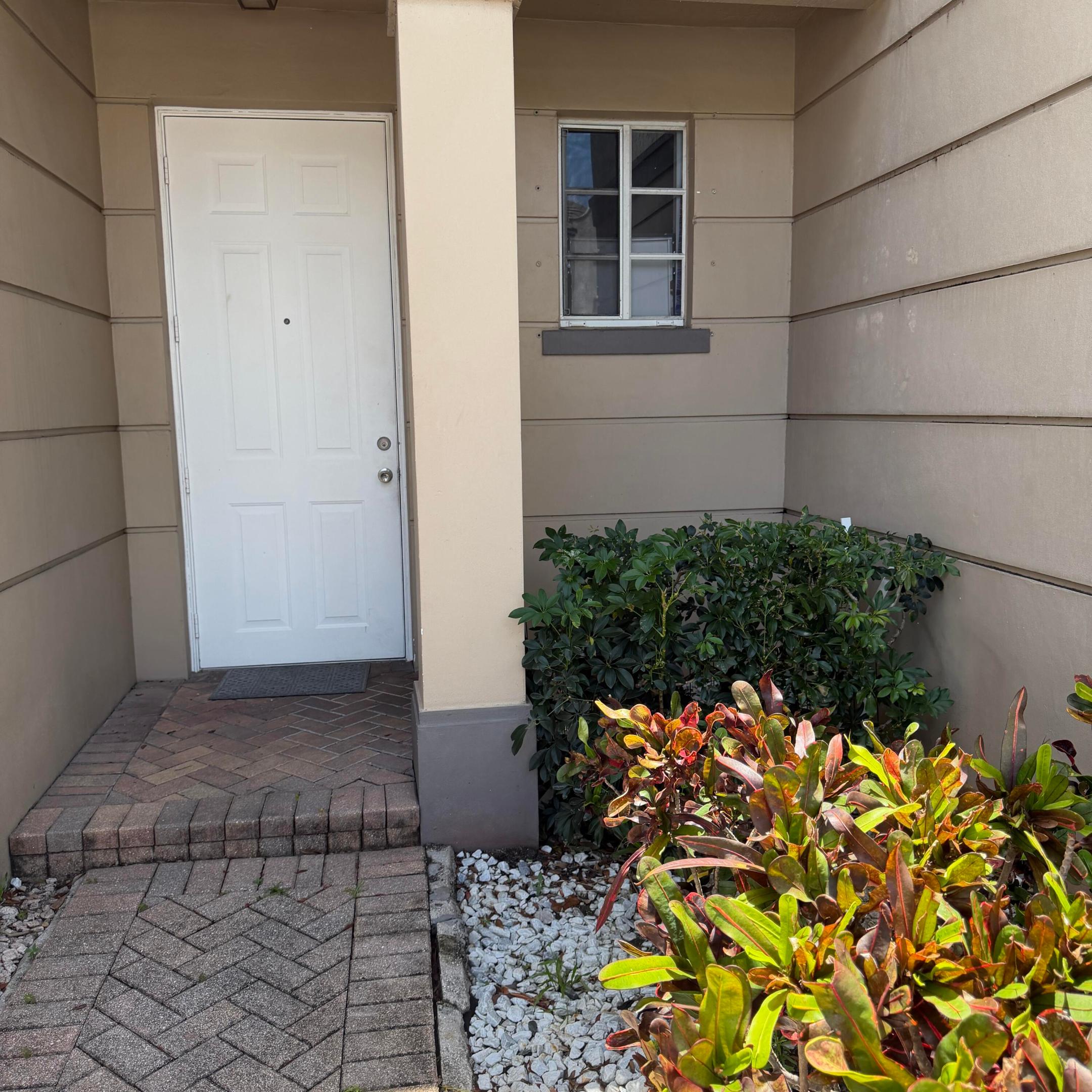 976 Abaco Lane, West Palm Beach, FL 33404, West Palm Beach