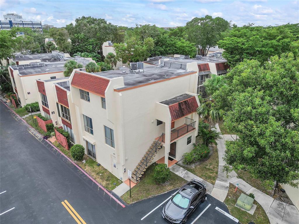 301 N Pine Island Road 107, Plantation, FL 33324, Plantation