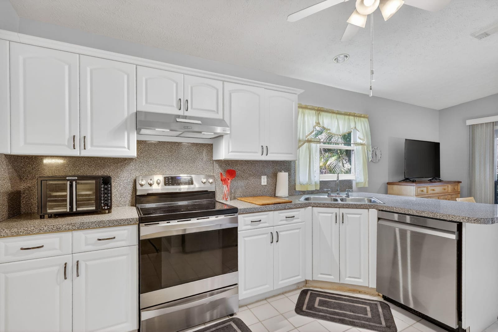 6656 Picante Circle, Fort Pierce, FL 34951 photo 14
