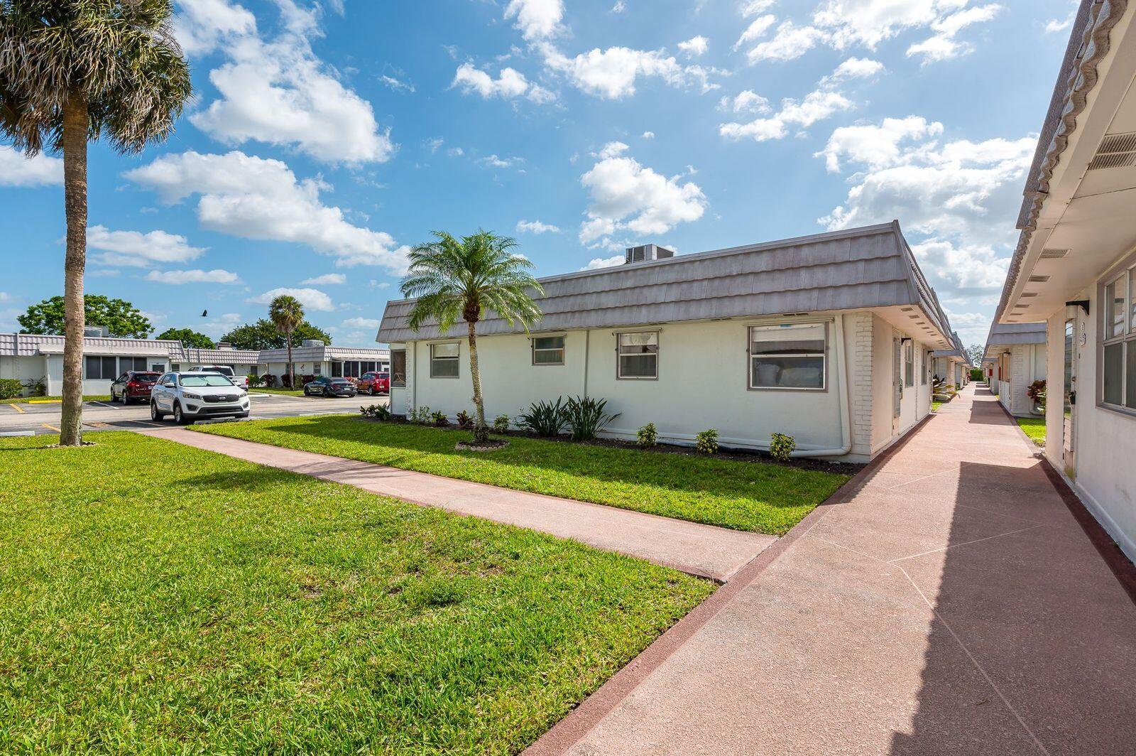 92 Valencia Drive D, Delray Beach, FL 33446, Delray Beach
