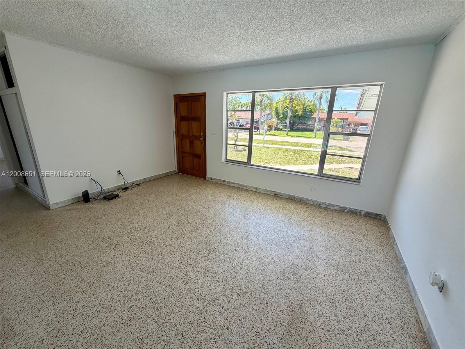 5373 W 10th Court, Hialeah, FL 33012 photo 8